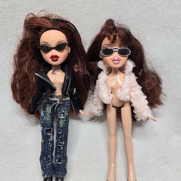 Bratz Twins Twiins Phoebe and Roxxi 2004 1st Edition- Read Description - Picture 2 of 16